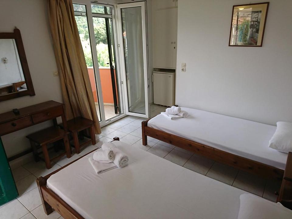 Tilegrafos Studios Lefkada City Luaran gambar